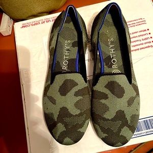 Rothy’s flat shoes size 8